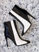 Sparkle-Enkellaarsjes-black&white-maat 37