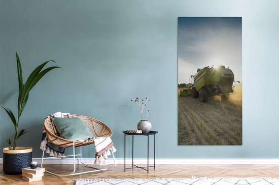 Tableau sur toile Machine agricole sur un champ de maïs - 80x160 cm - Décoration murale