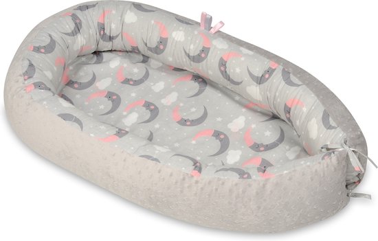 Babynestje - grijs roze - minky dot en maantjes - met uitneembaar matras