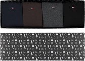 Cadeaubox Tommy Basic Box; 8 paar Tommy Hilfiger sokken zwart - blauw - bruin en grijs -  Maat: 39-42
