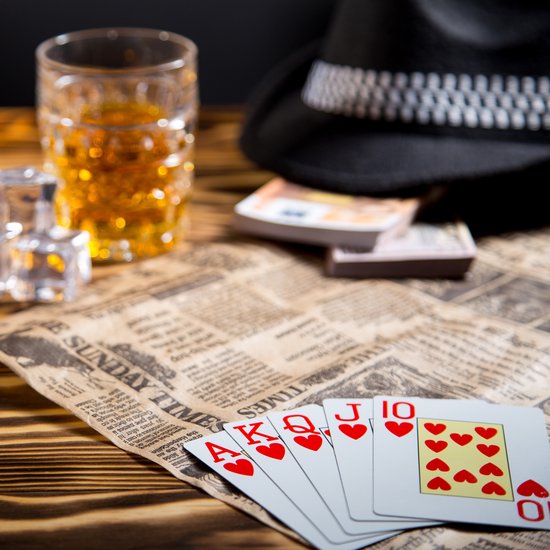 Speelkaarten 2 Decks / Stokken – Spelkaarten – Kaarten voor Klaverjassen, Toepen, Pokeren Black Jack en meer kaartspellen - In Round