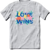 Love Wins | Pride T-Shirt | Grappig LHBTIQ+ / LGBTQ / Gay / Homo / Lesbi Cadeau Shirt | Dames - Heren - Unisex | Tshirt Kleding Kado | - Licht Grijs - Gemaleerd - L