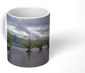 Mok - bomen in het Wakatipu meer - 350 ML - Beker - Uitdeelcadeautjes