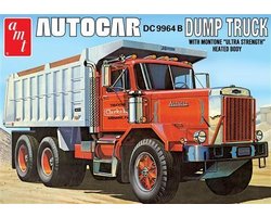 AMT Modelbouwpakket Militaire voertuigen - 1150 Autocar Dump Truck DC9964B Plastic - 1:25 - Modelbouw