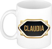 Claudia naam cadeau mok / beker met gouden embleem - kado verjaardag/ moeder/ pensioen/ geslaagd/ bedankt