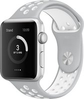 Mobigear Active Siliconen Bandje Geschikt voor Apple Watch Series 7 (41 mm) - Wit / Zilver