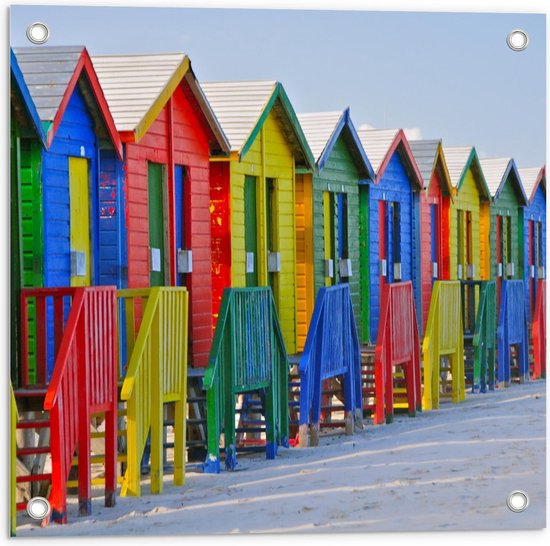 Tuinposter – Gekleurde Huisjes aan het Strand - 50x50cm Foto op Tuinposter  (wanddecoratie voor buiten en binnen)