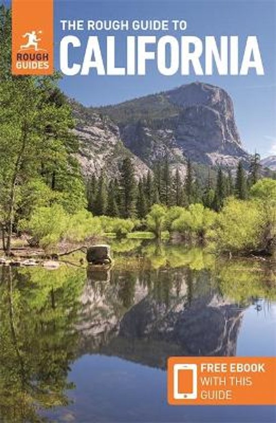 De cover van 'The Rough Guide to California' toont een weerspiegeling van een berg in het water met bomen en struiken.