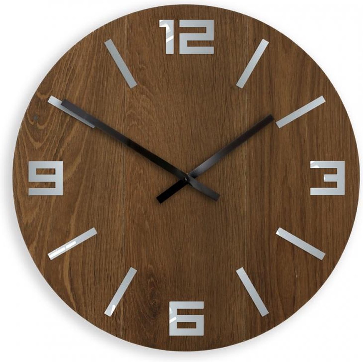Houten Klok Natuurlijk Gerookt EIKEN 40 cm - Klok van Gerookt Eikenhout - Moderne Muurdecoratie - Unieke Wandklok met Cijfers en Strepen in Aluminium Kleur