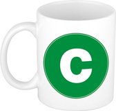 Mok / beker met de letter C groene bedrukking voor het maken van een naam / woord - koffiebeker / koffiemok - namen beker