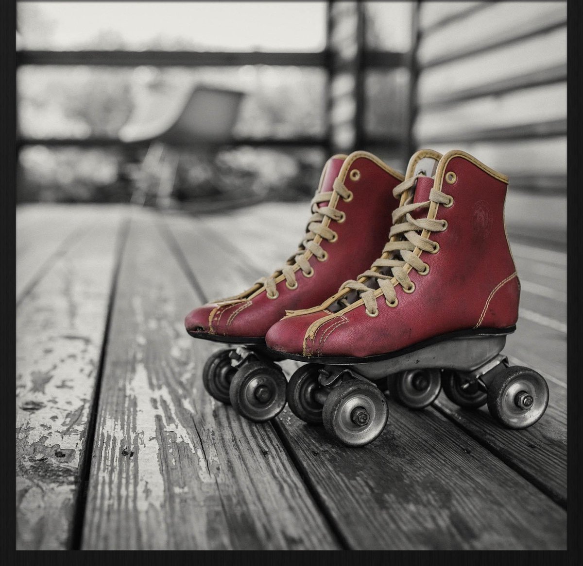 Schilderij - rolschaatsen - Collectie Moves - Forex met zwarte lijst - 74x74cm