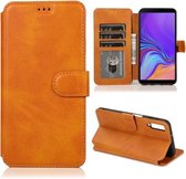 Voor Samsung Galaxy A7 (2018) Kalfsstructuur Magnetische Gesp Horizontale Flip Leren Case met Houder & Kaartsleuven & Portemonnee & Fotolijst (Khaki)