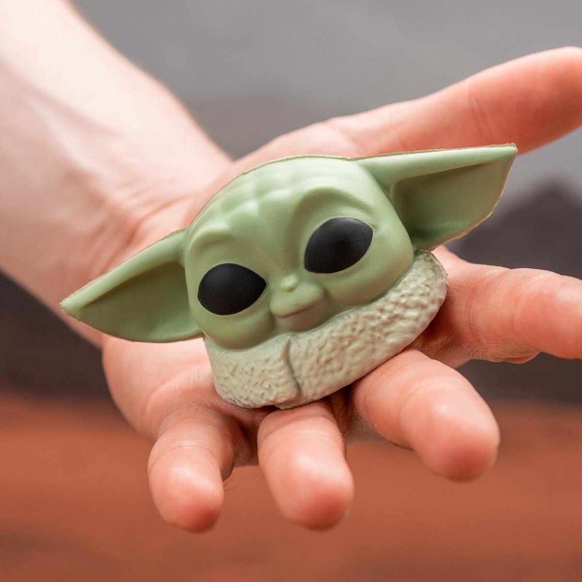 Afbeelding van product Paladone Disney Star Wars Mandalorian Baby Yoda Stressbal