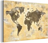 Wanddecoratie Metaal - Aluminium Schilderij Industrieel - Wereldkaart - Krant - Gouden - 150x100 cm - Dibond - Foto op aluminium - Industriële muurdecoratie - Voor de woonkamer/slaapkamer