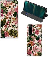 Hoesje ontwerpen Sony Xperia 5 III Smart Cover Valentijn Cadeautje Vrouw Bloemen