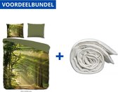 Luxe Zachte Dekbedovertrek Tweepersoons - 200x200/220cm - Inclusief 2 Kussenslopen - 100% Versterkt Katoen - Woods Groen + Wasbaar Microfiber Dekbed - 200x220cm - Wit