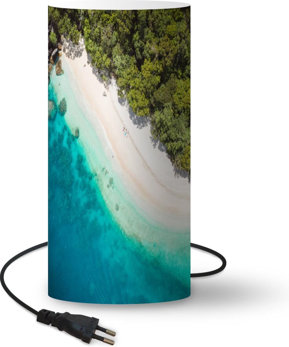 Lamp - Nachtlampje - Tafellamp slaapkamer - Strand - Stenen - Australië - 33 cm hoog - Ø15.9 cm - Inclusief LED lamp