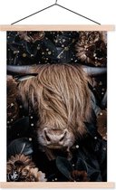 Posterhanger incl. Poster 60x90 cm - Schoolplaat - Schotse Hooglander - Bloemen - Planten - Textielposter - Blanke latten