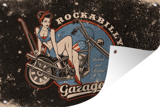 Affiche d'une femme rockabilly sur une moto, textes 'Rockabilly' et 'Gazage', avec coin retourné.