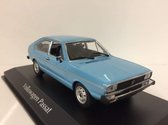 Volkswagen Passat 1975 Lichtblauw 1-43 Maxichamps