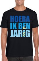 T-shirt zwart voor heren hoera ik ben jarig blauwe tekst S