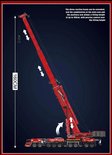 De rode Liebherr kraan bouwset met de drie-delige mast volledig uitgeschoven tot 160cm.