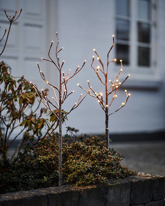 Tips voor een veilige kerstboom met kleine kinderen