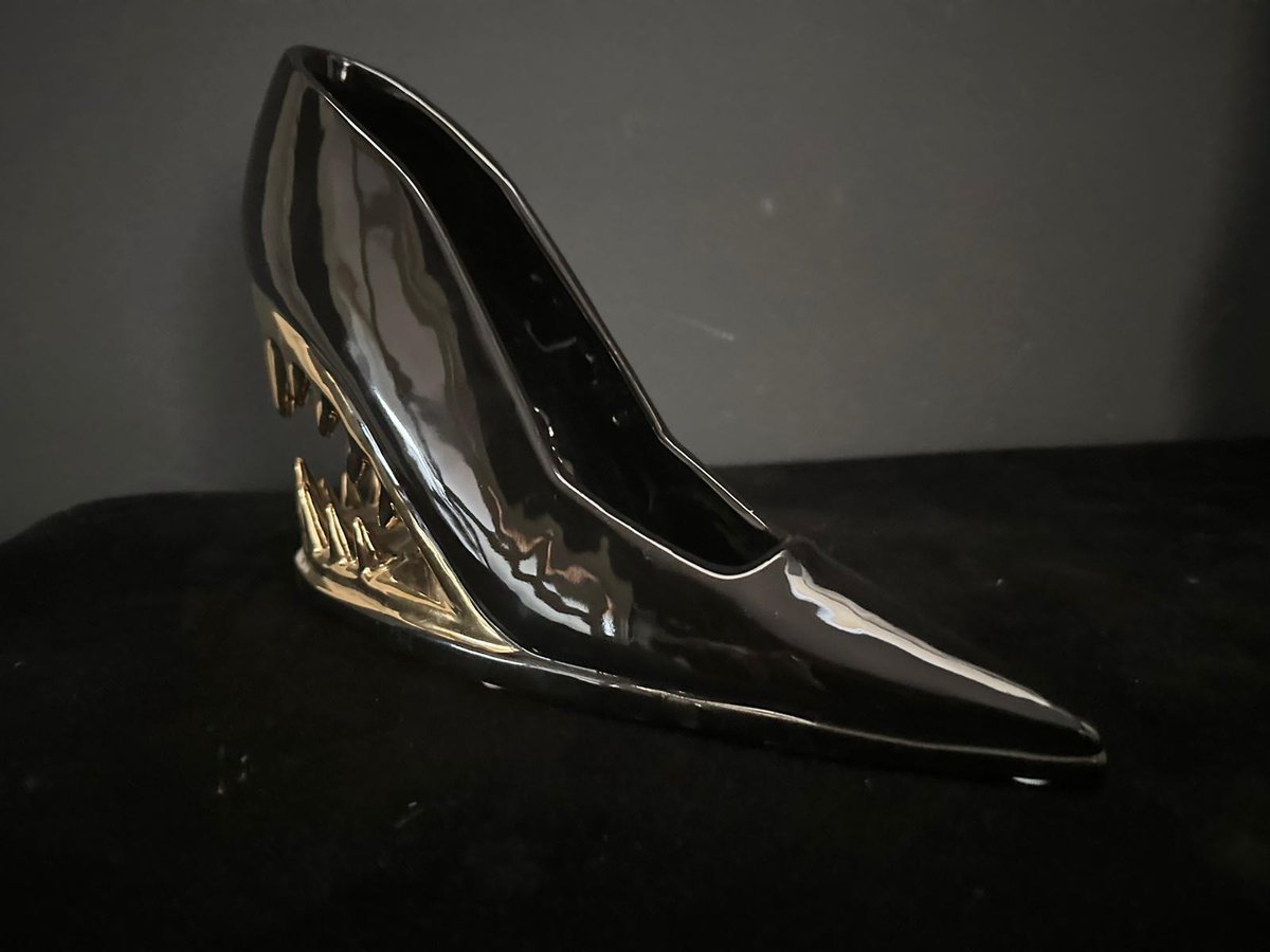 Goodyz - Vaas - Schoen model - Laag - Keramiek - Zwart/goud -