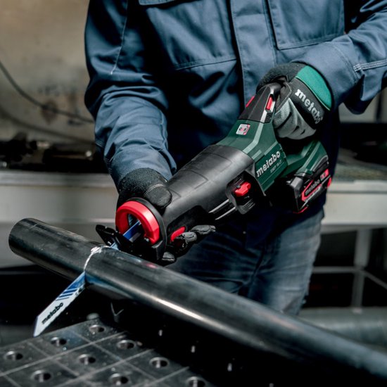 Metabo Accu-Reciprozaag 18 Volt SSEP 18 LTX BL MVT body in metaBOX 165 L zonder accu-packs en Metabo Accu-Reciprozaag 18 Volt SSEP 18 LTX BL MVT body in metaBOX 165 L zonder accu-packs en
