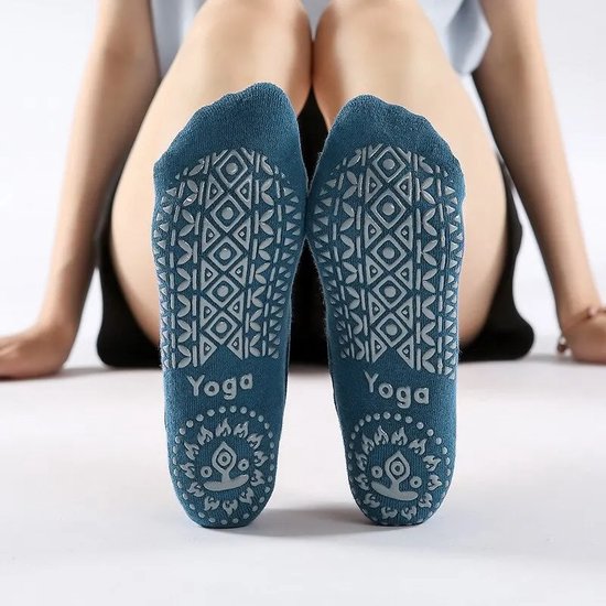 Yoga Sokken Gesloten Teen - Met Anti Slip Onderkant - Antislip Sokken - Pilates Sokken - Maat 36-40 I Blauw van ToeSox — afbeelding 2