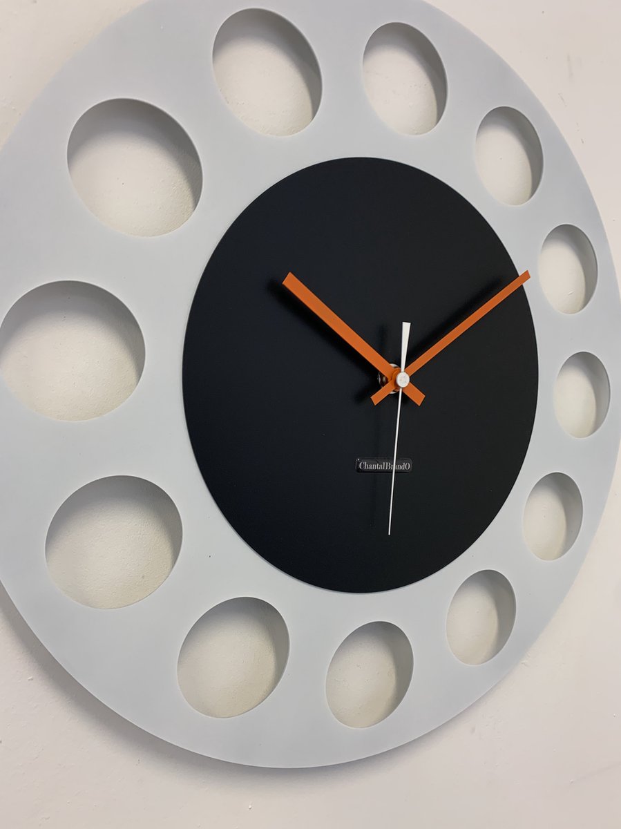 ChantalBrandO Wandklok OLYMPIA Black & White XL Modern Design