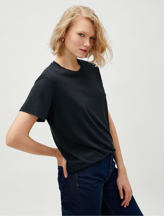 Koton 3SAK50112EK Volwassenen Vrouwen T-shirt Single - Zwart - 2XL