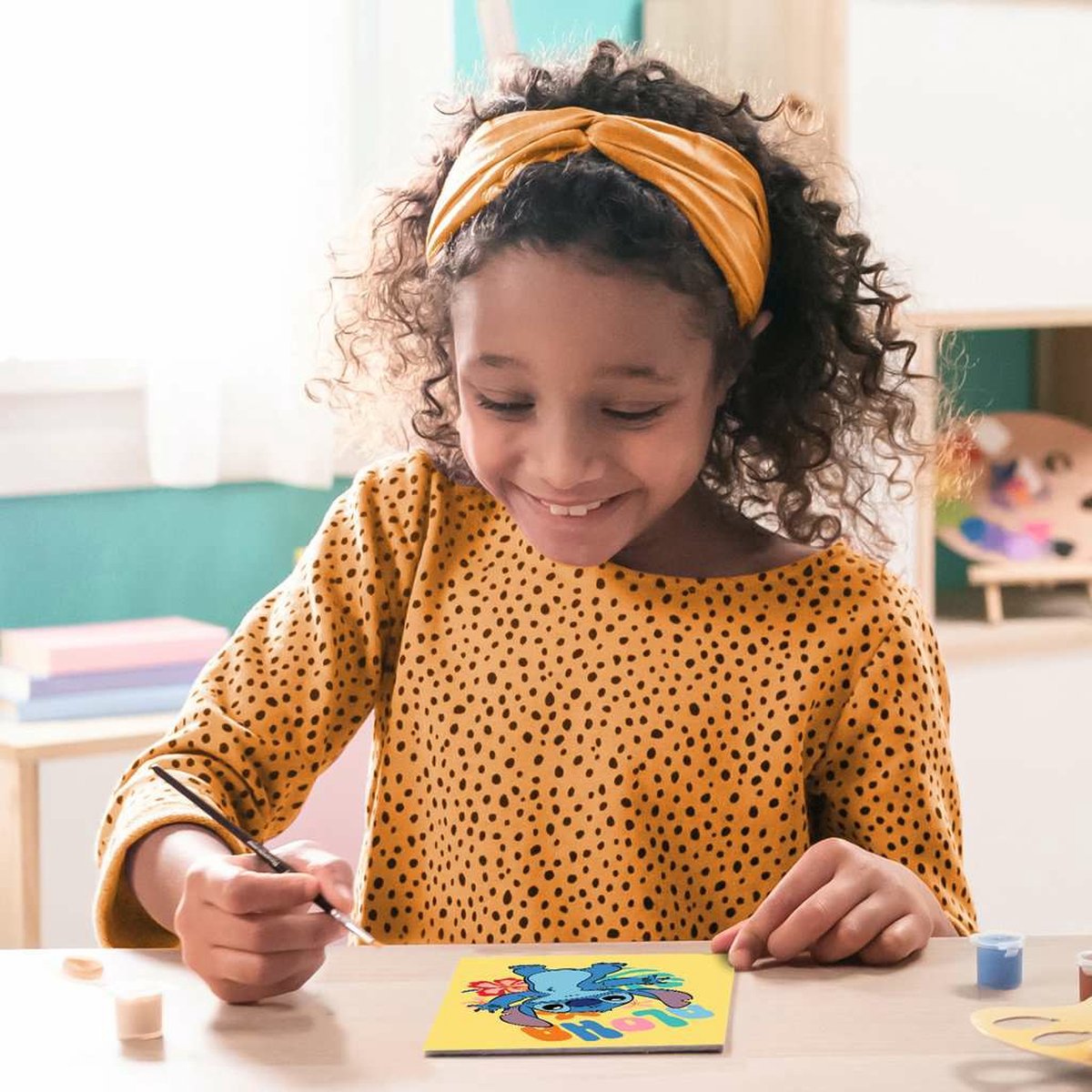 Ravensburger CreArt Disney Aloha Stitch - Schilderen op nummer voor kinderen — afbeelding 4