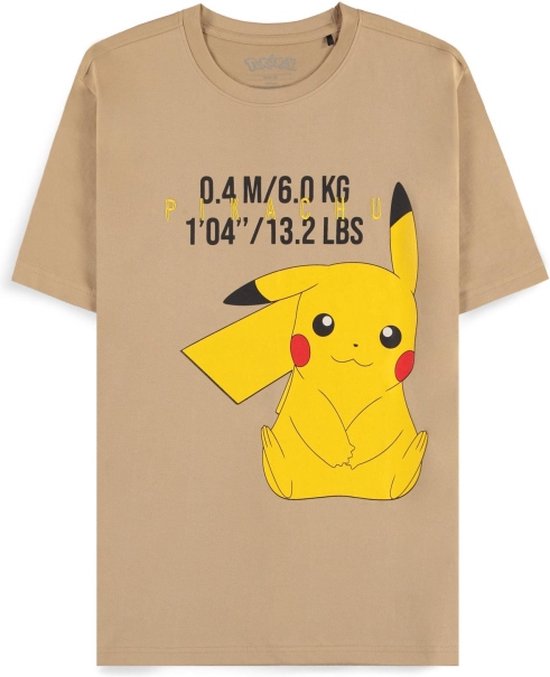 Beige T-shirt met een zittende Pikachu print. Tekst '0.4 M/6.0 KG 1'04"/13.2 LBS'.