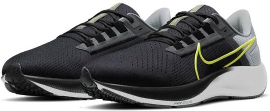 Nike Air Zoom Pegasus 38 Sportschoenen - Maat 45.5 - Mannen - zwart - grijs - geel
