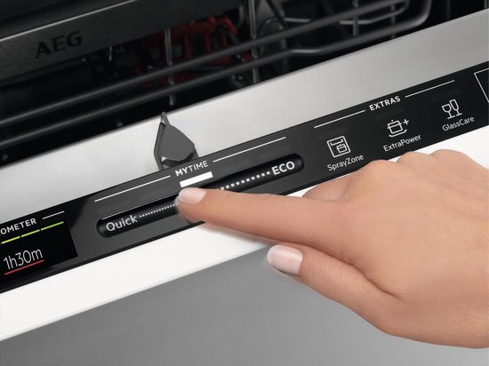 AEG FSE62417P / Inbouw / Volledig geïntegreerd / Nishoogte 82 - 88 cm