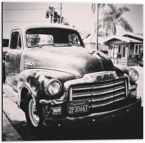 Dibond - Oude Auto in California ( Zwart Wit) - 50x50cm Foto op Aluminium (Wanddecoratie van metaal)