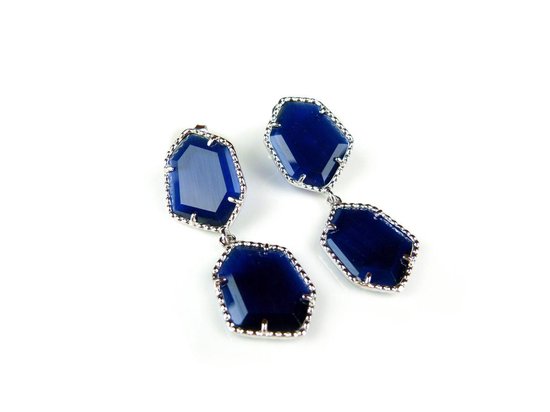 Zilveren oorringen oorbellen Model Hexagon met donker blauwe stenen