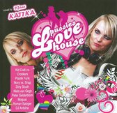 Pussies Love House