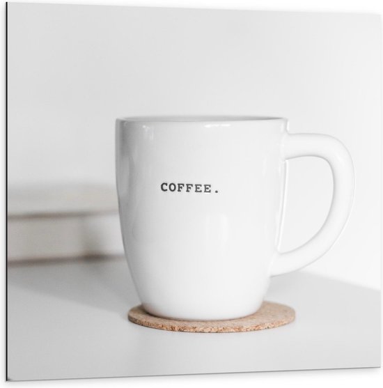 Dibond - Koffie Mok op Witte Achtergrond  - 100x100cm Foto op Aluminium (Met Ophangsysteem)