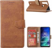 Motorola Moto One Fusion Hoesje met Pasjeshouder booktype case - Bruin