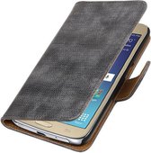 Wicked Narwal | Lizard bookstyle / book case/ wallet case Hoes voor Samsung Galaxy J2 (2016 ) J210F Grijs
