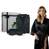 Moondrops - Giftset vrouw - Satijn - 3-delig - Kimono - Slaapmasker - Moederdag Pakket - Cadeau voor vrouw - Inclusief geschenkdoos - Zwart