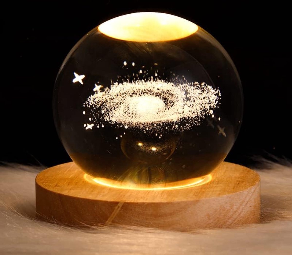 3D Kristallen glazen Bol - Hout - LED - Tafellamp - Sterrenlamp - Maan lamp - Nachtlampje - Cadeau voor hem / haar - Sterrenstelsel