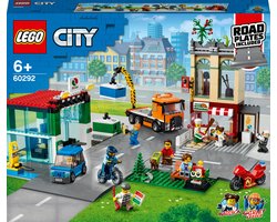 foto van LEGO City Stadscentrum - 60292