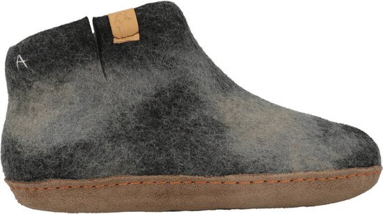 Tofvel - Mula Lungta Wolvilt Sloffen Black/Grey - Maat 39