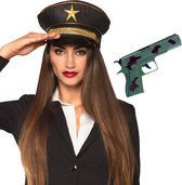 Carnaval verkleed set Leger Officier - luxe pet - met pistool 15 cm en holster - Generaal - accessoires set militairen