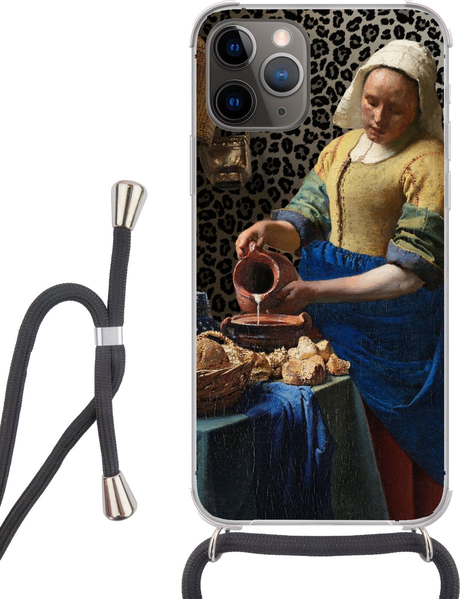 Telefoonhoesje Geschikt voor iPhone 13 Pro Max - Melkmeisje - Kunst - Panterprint - Vermeer - Schilderij - Oude meesters - Siliconen - Crossbody - Backcover met Koord - Telefoonhoesje met koord - Hoesje met touw Telefoonhoesje