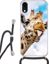 Hoesje met koord Geschikt voor iPhone XR - Giraffe - Grappig - Tong - Kinderen - Jongens - Meisjes - Kind - Siliconen - Crossbody - Backcover met Koord - Telefoonhoesje met koord - Hoesje met touw