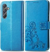 Klavertje vier blauw agenda book case hoesje Telefoonhoesje geschikt voor Samsung Galaxy A15
